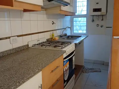 Avenida Espora 100