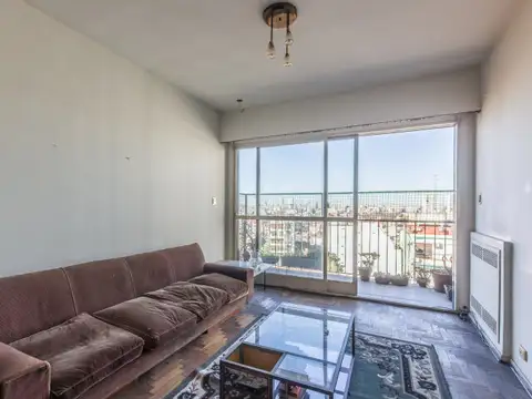 DEPARTAMENTO . FRENTE . VISTA ABIERTA . COCHERA . BAULERA