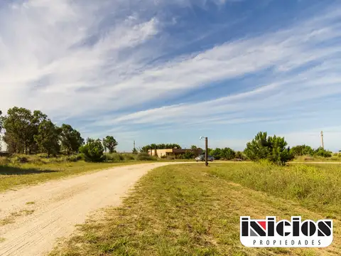Lote barrio cerrado - B615