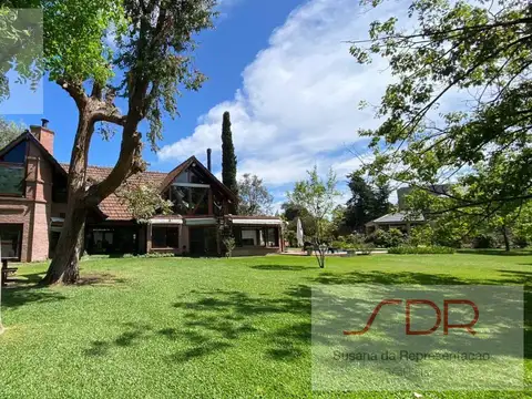 Casa en Venta de 4 dormitorios
