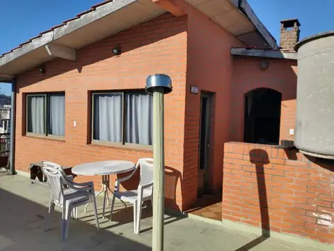 PH DE CUATRO AMBIENTES CON QUINCHO Y TERRAZA, Piedrabuena 4400 - Villa Lugano