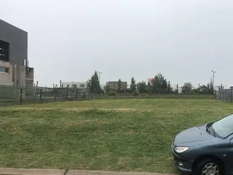 Terreno en Venta en San Sebastian, USD 53.000