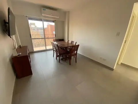 ALQUILER DEPARTAMENTO DE 3 AMBIENTES AMOBLADO Y EQUIPADO CON BALCON EN BELGRANO