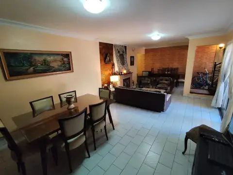 Depto Tipo Casa en Venta de 3 dormitorios