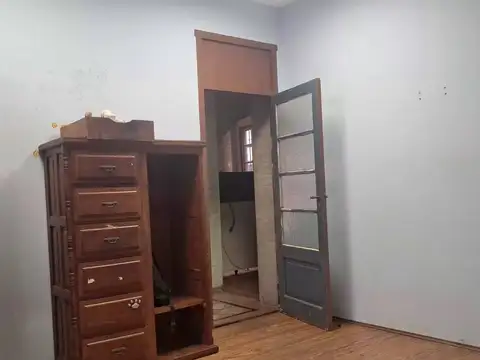 VENTA CASA 2 AMBIENTES EN CIUDADELA