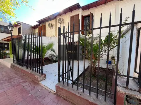 Dúplex en venta c/ cochera en Las Heras