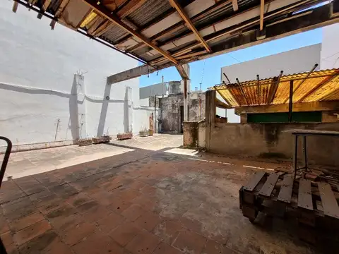 Depto Tipo Casa en Venta de 4 dormitorios