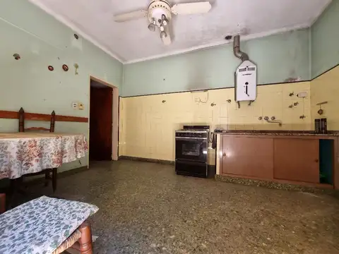 MALABIA 1400, Piso P.B.