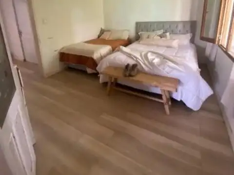 Casa en venta - 4 Dormitorios 2 Baños - Tandil