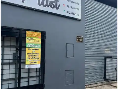 Galpón con Oficinas y Local al Frente en Alquiler.