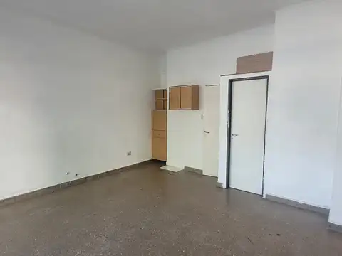 Local en Alquiler 50 años