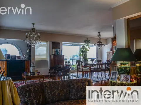 Departamento en Venta de 4 dormitorios