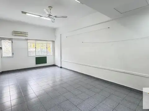 Local Comercial en alquiler - 3 Plantas - Nuñez