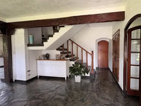 Oficina en Alquiler en Bella Vista, USD 4.500