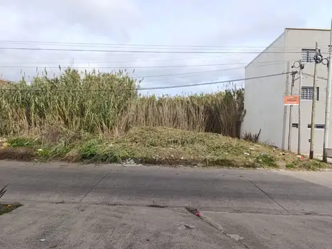 Terreno en Venta 60  mts Fondo