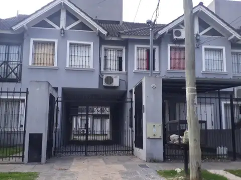 José M. Zapiola 1400