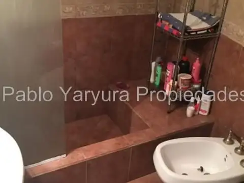 Depto Tipo Casa en Venta 40 años