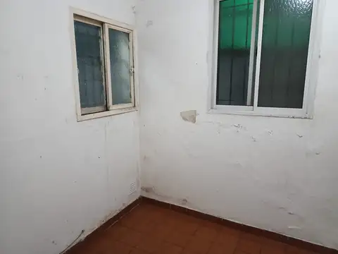 Depto Tipo Casa 2 ambientes con 1 baño