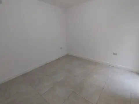 Alquiler de Departamento de 2 Dormitorios en Independencia al 800, Salta Capital