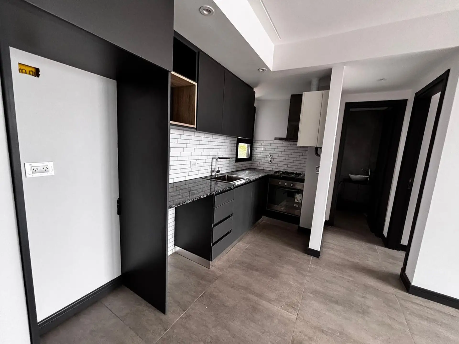 VENTA DEPARTAMENTO 2 AMB C/COCHERA ESTRENAR