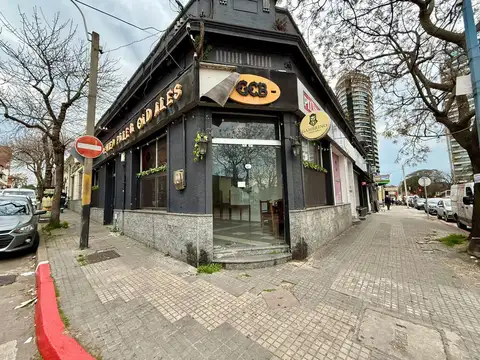 ALQUILER LOCAL COMERCIAL ESQUINA MALVIN