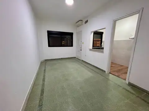 Alquiler Casa de 2 dormitorios con Patio en Sayago