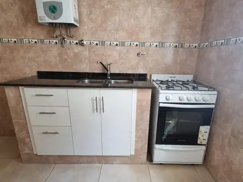 Casa en Alquiler en Cinco Esquinas, $ 580.000