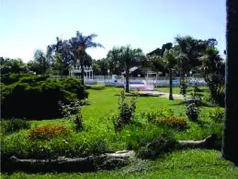 Terreno en Venta 20  mts Frente