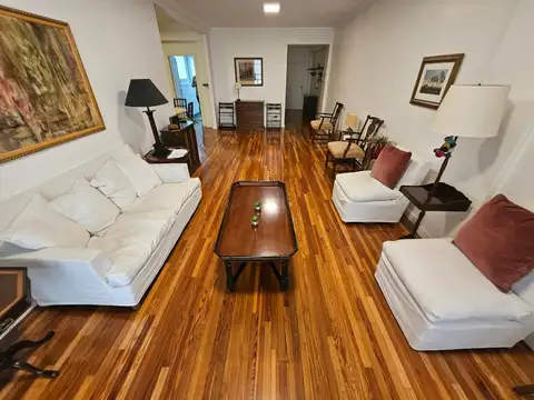 Azcuénaga 1200