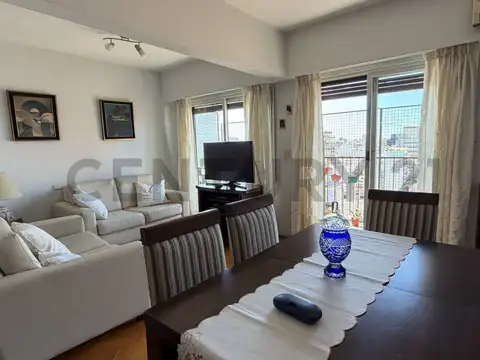 Venta Departamento 4 amb con Cochera y Baulera. Vista Abierta. Luminoso!