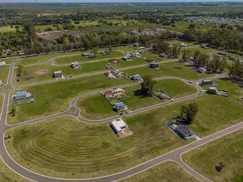 Barrio Santa Sofia 100