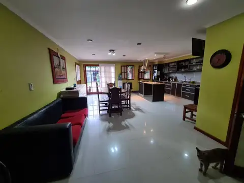 Casa en Venta en Glew, USD 120.000