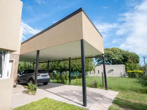 Casa en Venta en Arroyo Leyes, USD 99.000