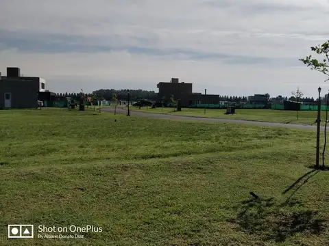 Terreno en Venta en Tristán Suárez, USD 42.000