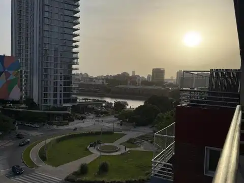 Duplex de dos ambientes, vista abierta a verde y al río