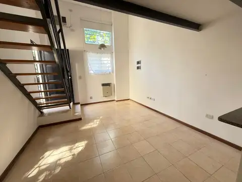 MONOAMBIENTE CON ENTREPISO  - FLORIDA M