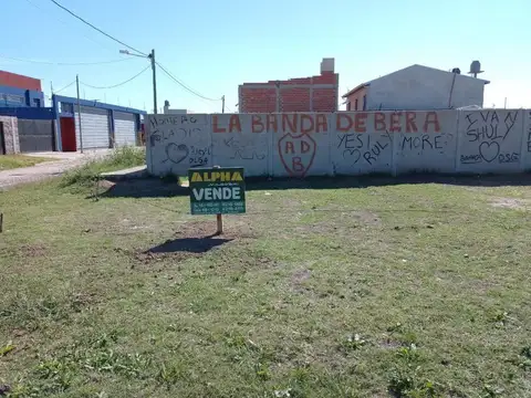 Lote de 15 x 25 mts. en venta