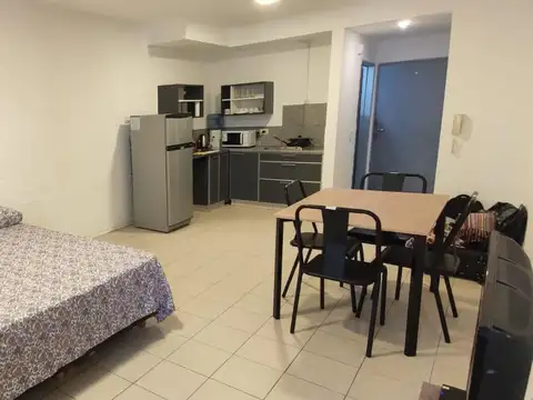 Departamento en Alquiler Temporal en Balvanera, $ 650.000