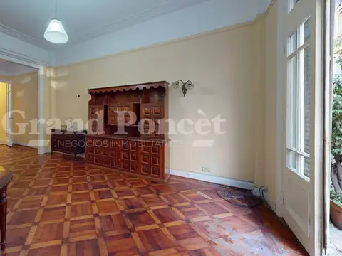Departamento 4 ambientes con 2 baños