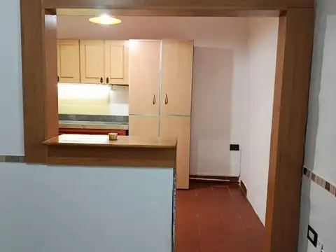 Depto Tipo Casa en Alquiler en Ramos Mejia, $ 800.000