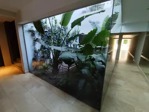 Depto Tipo Casa 4 ambientes con 3 baños