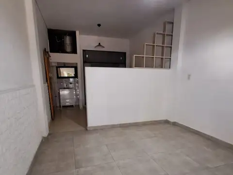 Depto Tipo Casa en Venta 37 años