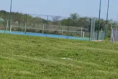 Actividades deportivas golf, tenis en Lagos Del Norte en G.B.A. Zona Norte