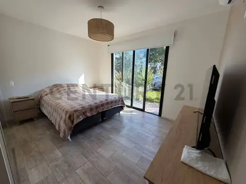 VENTA CASA 4 AMBIENTES BARRANCAS DE SAN BENITO