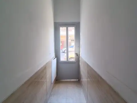 TIPO CASA CON ENTRADA INDEPENDIENTE – ÓPTIMO ESTADO – SIN EXPENSAS