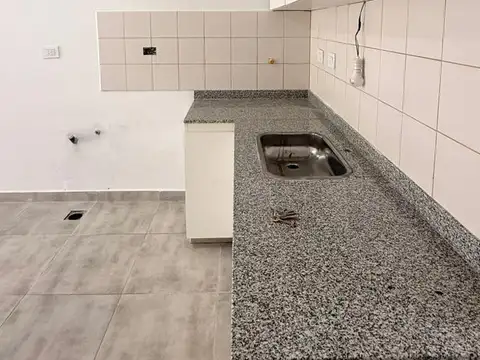 Monoambiente apto comercial o vivienda sin cochera