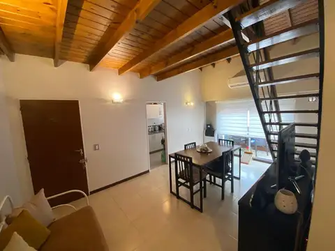 Departamento 3 amb Balcón y Cocheras. Avell Centro