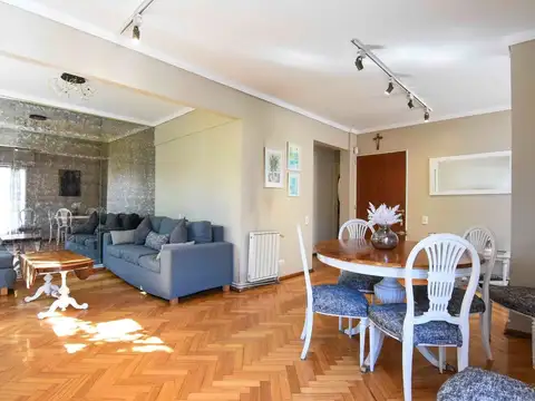 VENTA DPTO 6 AMB PISO BARRACAS