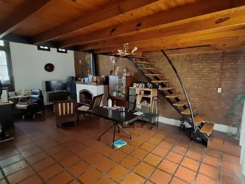 Depto Tipo Casa en Venta de 3 ambientes