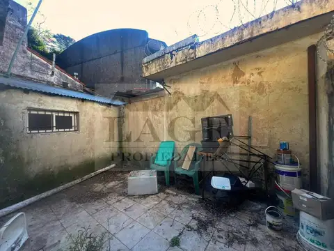LOCAL PB FRENTE S/EXPENSA C/PATIO DE 62 M TOT EXC. UBICACION